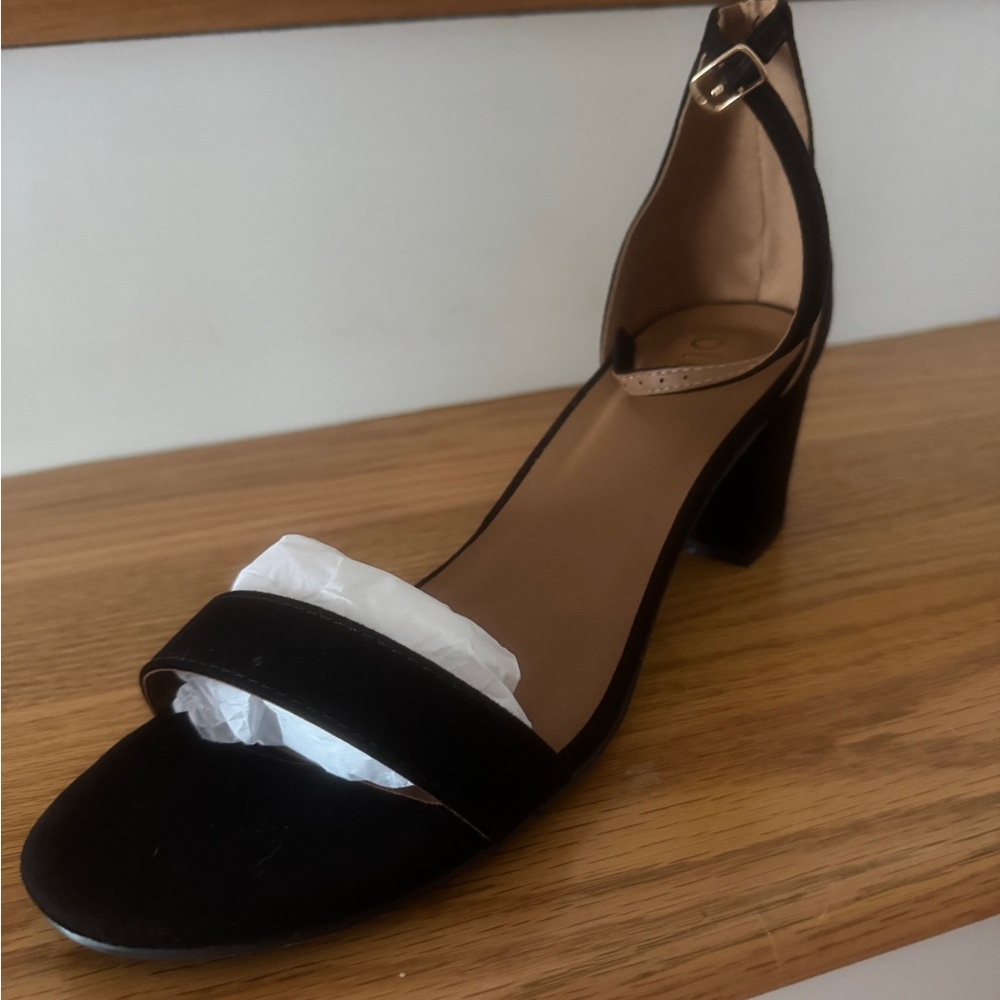 Black Women's Block Heel Sandals